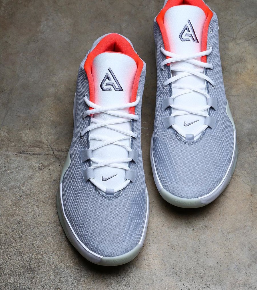 Nike,Zoom Freak 1,Nike By You, 字母哥签名鞋惊现 Air Yeezy 配色!现在就能买到! Nike,Zoom Freak 1,Nike By You, 字母哥签名鞋惊现 Air Yeezy 配色!现在就能买到!