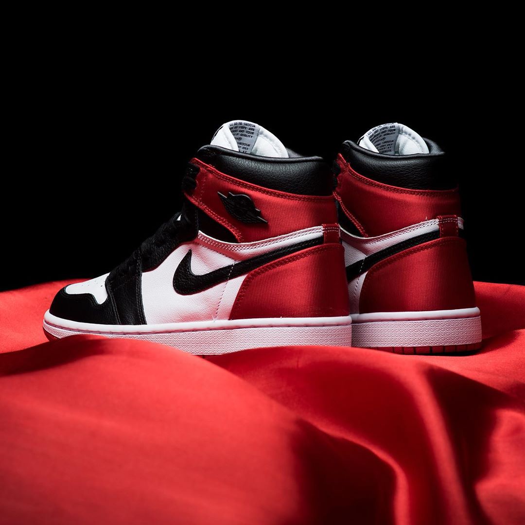 Air Jordan 1,AJ1,发售,Jordan bra 本周必抢的重磅配色!丝绸黑脚趾 Air Jordan 1 美图来了! Air Jordan 1,AJ1,发售,Jordan bra 本周必抢的重磅配色!丝绸黑脚趾 Air Jordan 1 美图来了!