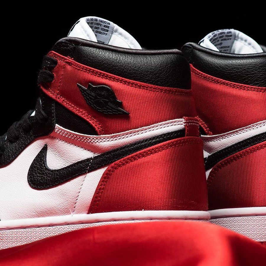 Air Jordan 1,AJ1,发售,Jordan bra 本周必抢的重磅配色!丝绸黑脚趾 Air Jordan 1 美图来了! Air Jordan 1,AJ1,发售,Jordan bra 本周必抢的重磅配色!丝绸黑脚趾 Air Jordan 1 美图来了!