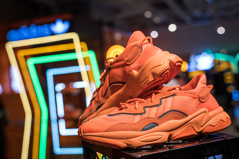 adidas Originals,Ozweego 时髦又好玩!adidas Originals 复古新品 Ozweego 现已发售! adidas Originals,Ozweego 时髦又好玩!adidas Originals 复古新品 Ozweego 现已发售!