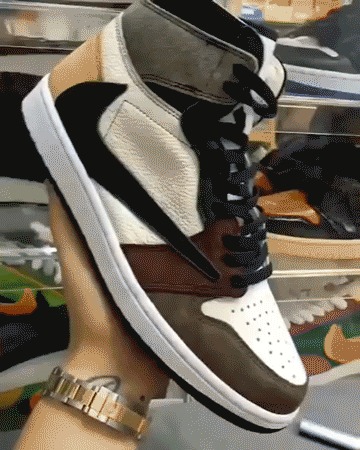 Nike,Air Jordan 1,Travis Scott 全新反勾来了?这双 Travis Scott x AJ1 “What The” 太酷了! Nike,Air Jordan 1,Travis Scott 全新反勾来了?这双 Travis Scott x AJ1 “What The” 太酷了!