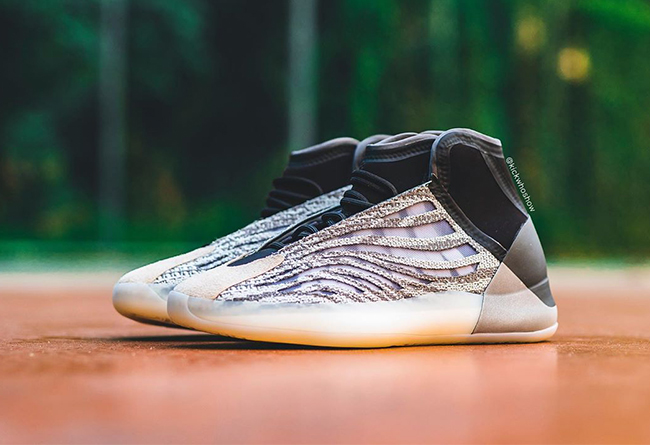 adidas,Yeezy,篮球鞋,上脚 别等了,Yeezy 篮球鞋明年才会发售!看完上脚图真香! adidas,Yeezy,篮球鞋,上脚 别等了,Yeezy 篮球鞋明年才会发售!看完上脚图真香!