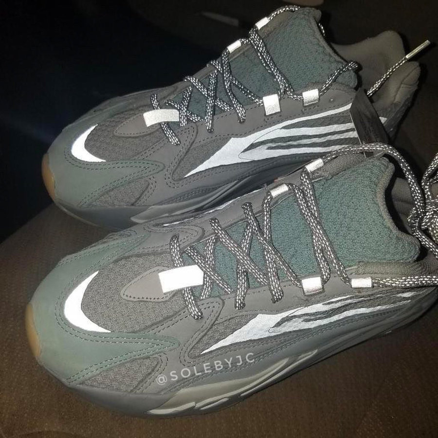 Yeezy 700,Yeezy 700 V2,Yeezy 下月发售!惯性 Yeezy 700 V2 实物首次曝光! Yeezy 700,Yeezy 700 V2,Yeezy 下月发售!惯性 Yeezy 700 V2 实物首次曝光!