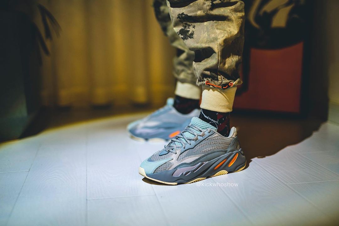 adidas,Yeezy,Boost 700 V2,发售 3M 反光加持!「新惯性」 Yeezy 700 V2 最新实物上脚! adidas,Yeezy,Boost 700 V2,发售 3M 反光加持!「新惯性」 Yeezy 700 V2 最新实物上脚!