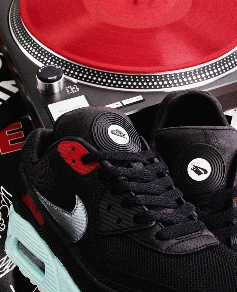 Nike,Air Max 90,发售 鞋舌上带有唱片!全新 Air Max 90 “Vinyl” 后天发售 Nike,Air Max 90,发售 鞋舌上带有唱片!全新 Air Max 90 “Vinyl” 后天发售