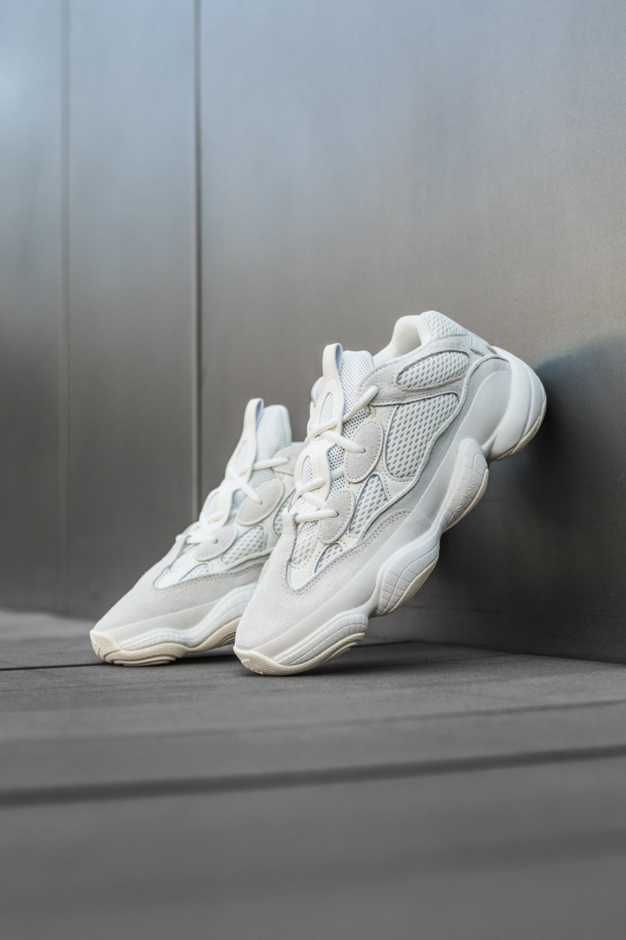FV3573,Yeezy 500,Yeezy FV3573 官网崩溃!今早的「骨白」Yeezy 500 谁买到了!? FV3573,Yeezy 500,Yeezy FV3573 官网崩溃!今早的「骨白」Yeezy 500 谁买到了!?