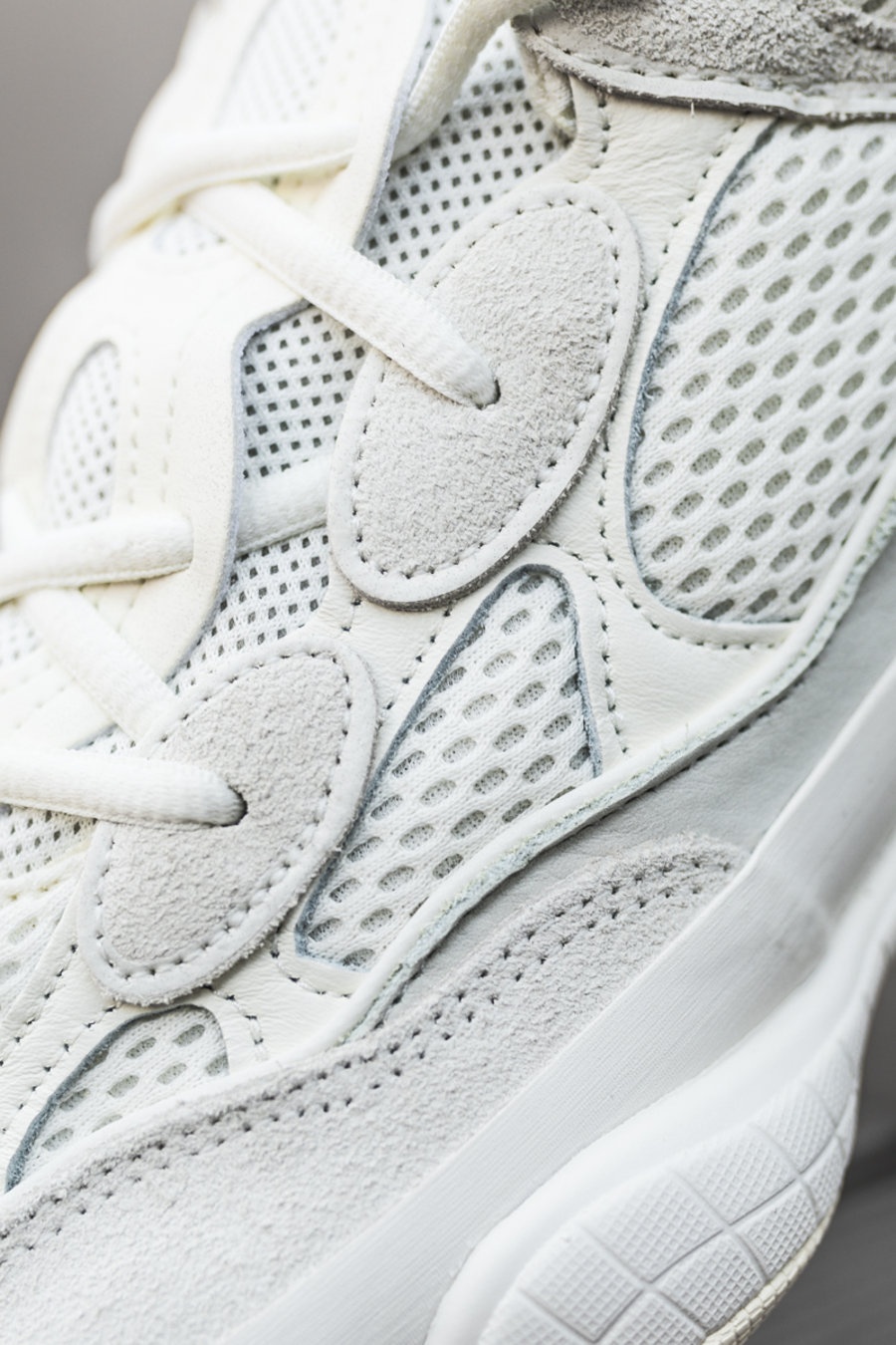 FV3573,Yeezy 500,Yeezy FV3573 官网崩溃!今早的「骨白」Yeezy 500 谁买到了!? FV3573,Yeezy 500,Yeezy FV3573 官网崩溃!今早的「骨白」Yeezy 500 谁买到了!?