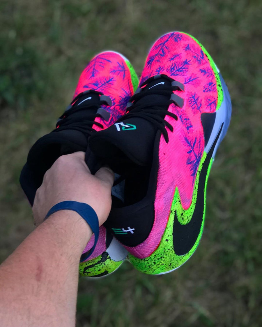 Nike,Zoom Freak 1,Nike by you 骚粉配色十分亮眼!Zoom Freak 1 你也可以「官网定制」! Nike,Zoom Freak 1,Nike by you 骚粉配色十分亮眼!Zoom Freak 1 你也可以「官网定制」!