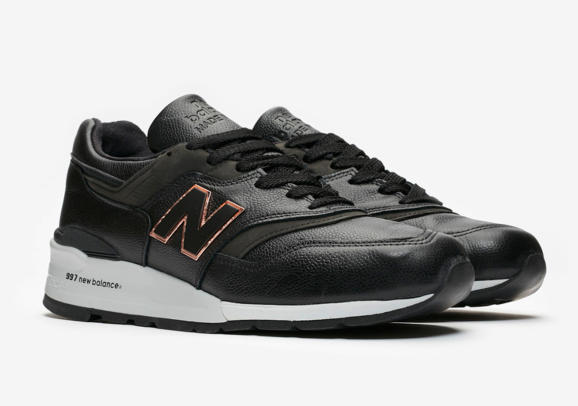 New Balance,997,发售 「镀金」Logo 加持!这双 New Balance 997 看着就不便宜! New Balance,997,发售 「镀金」Logo 加持!这双 New Balance 997 看着就不便宜!