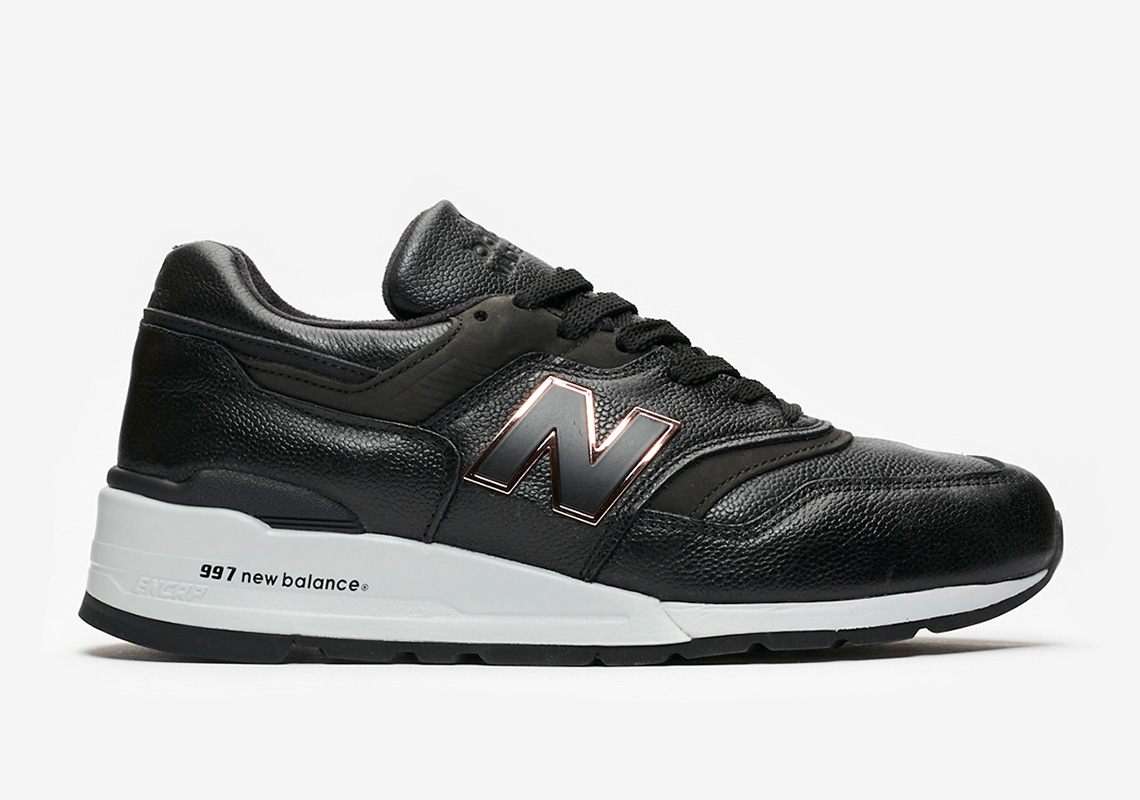 New Balance,997,发售 「镀金」Logo 加持!这双 New Balance 997 看着就不便宜! New Balance,997,发售 「镀金」Logo 加持!这双 New Balance 997 看着就不便宜!