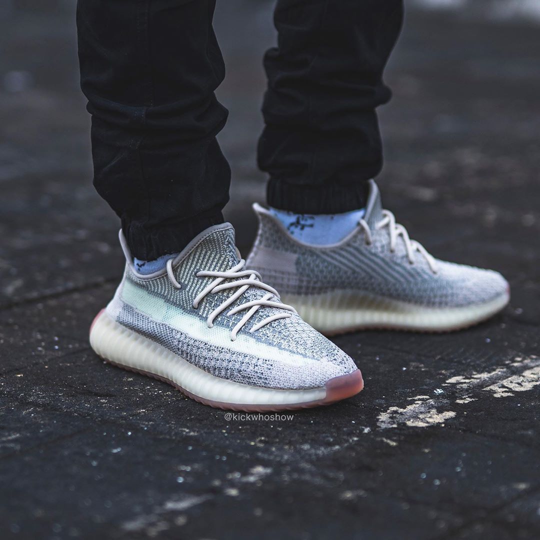 adidas,Yeezy 350 V2,Citrin,Clo 货量不小!两双 Yeezy 350 新品来了!171 个城市开启登记! adidas,Yeezy 350 V2,Citrin,Clo 货量不小!两双 Yeezy 350 新品来了!171 个城市开启登记!