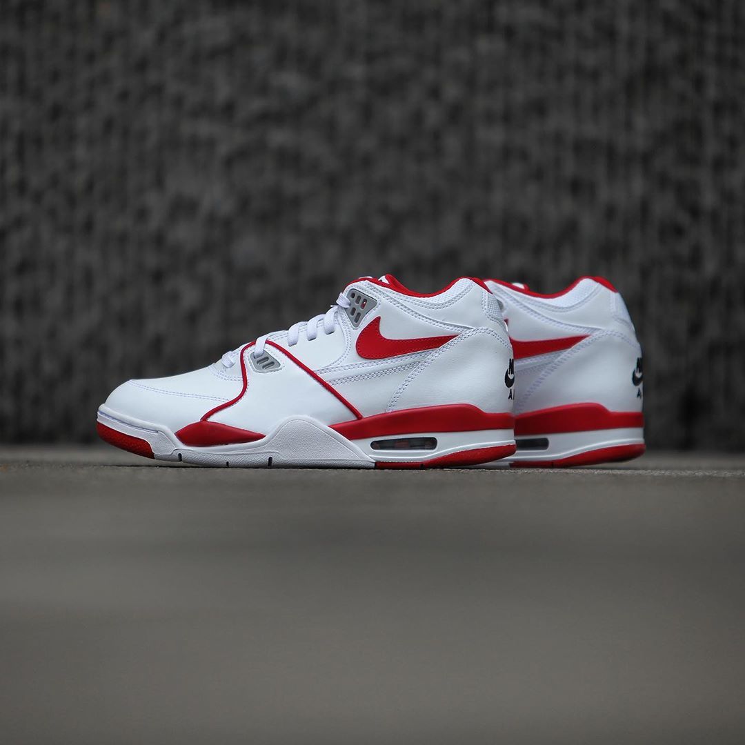 Nike,Air Flight 89,819665-100, 经典元年配色回归!白红 Air Flight 89 将于近日发售 Nike,Air Flight 89,819665-100, 经典元年配色回归!白红 Air Flight 89 将于近日发售