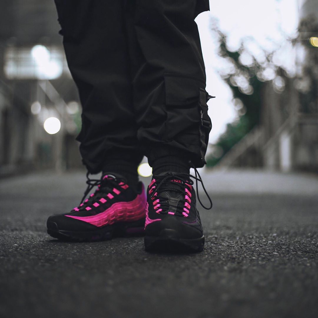 Nike,Air Max 95,发售,CU1930-066, 黑粉阴阳装扮!这双 Air Max 95 周董看了一定把持不住 Nike,Air Max 95,发售,CU1930-066, 黑粉阴阳装扮!这双 Air Max 95 周董看了一定把持不住