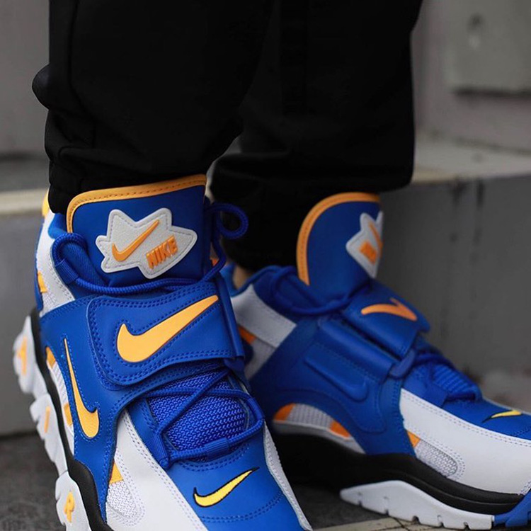 Nike,Air Barrage Mid,AT7847-10 复古造型 + 动感色彩!Air Barrage Mid 全新配色现已发售! Nike,Air Barrage Mid,AT7847-10 复古造型 + 动感色彩!Air Barrage Mid 全新配色现已发售!