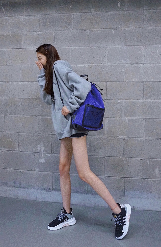 adidas,EQT,发售,上脚 众多国内球鞋女神上脚!腿精们穿球鞋真让人血脉偾张! adidas,EQT,发售,上脚 众多国内球鞋女神上脚!腿精们穿球鞋真让人血脉偾张!