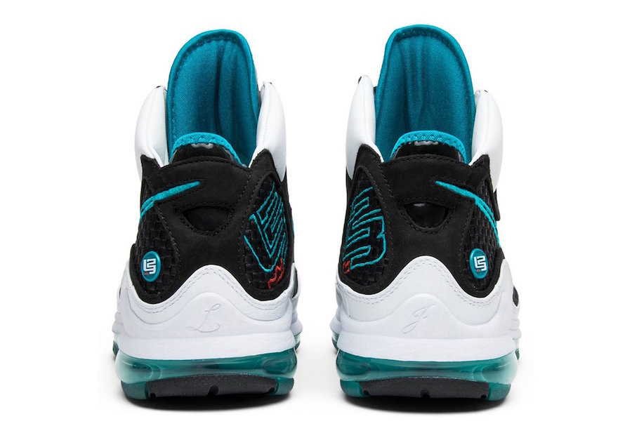 LeBron 7,Niike,发售,明星,上脚 近期最大意外惊喜!LeBron 7 红毯配色 10 月底复刻回归 LeBron 7,Niike,发售,明星,上脚 近期最大意外惊喜!LeBron 7 红毯配色 10 月底复刻回归