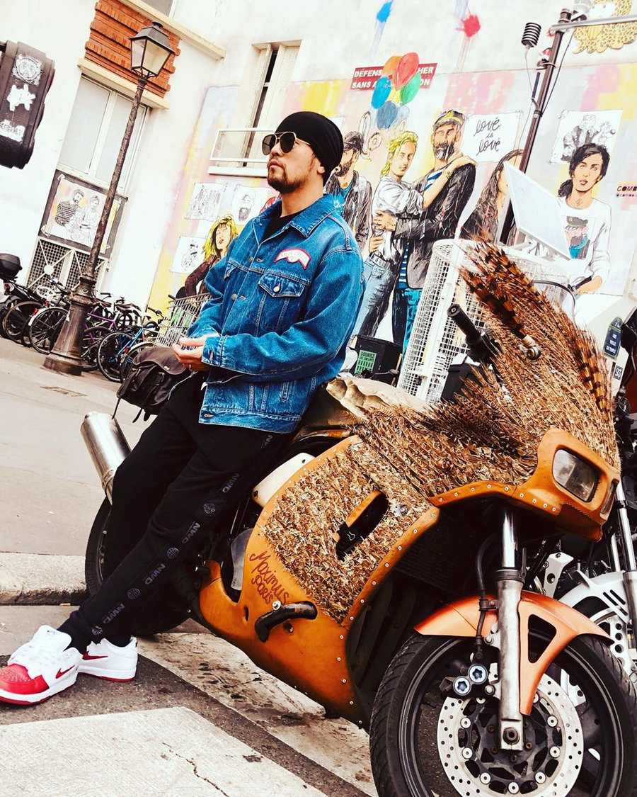 Supreme,Nike,Dunk SB 周杰伦最近是有多爱这个联名鞋!?换个配色继续穿! Supreme,Nike,Dunk SB 周杰伦最近是有多爱这个联名鞋!?换个配色继续穿!