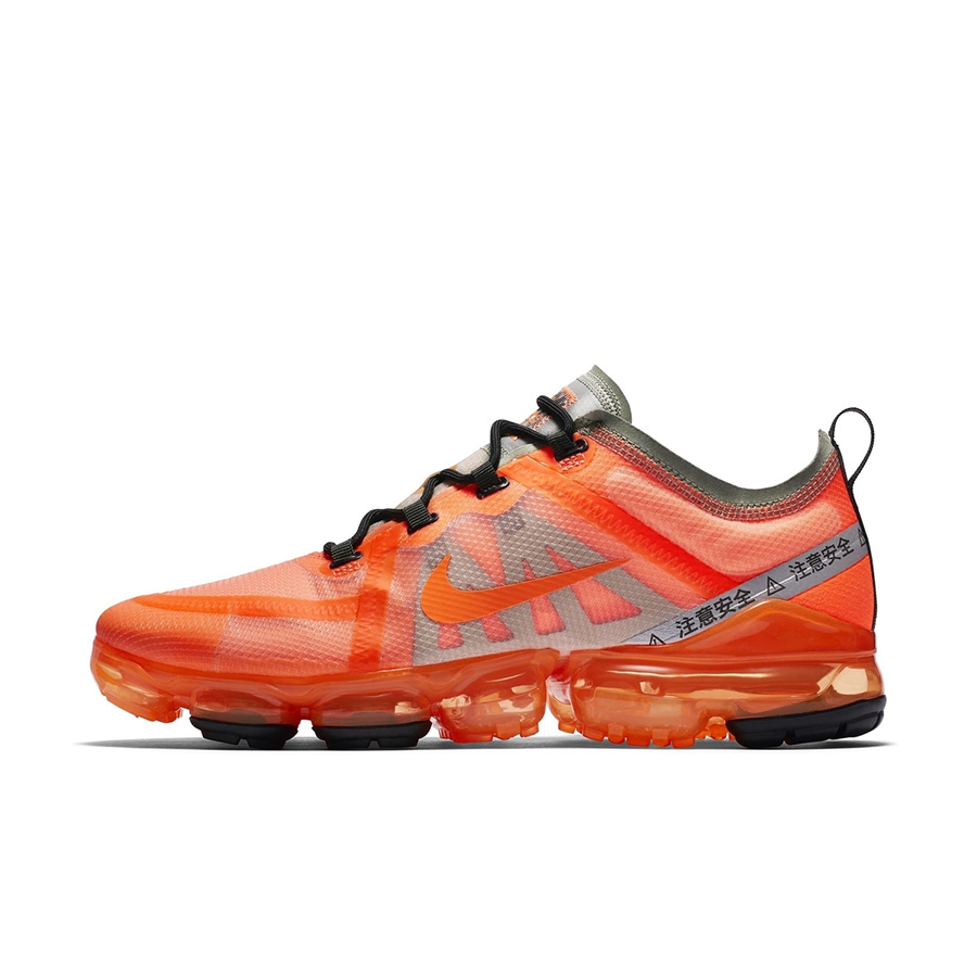 VaporMax 2019,VaporMax,Nike 上海限定配色!这双 VaporMax 提醒你要「注意安全」! VaporMax 2019,VaporMax,Nike 上海限定配色!这双 VaporMax 提醒你要「注意安全」!