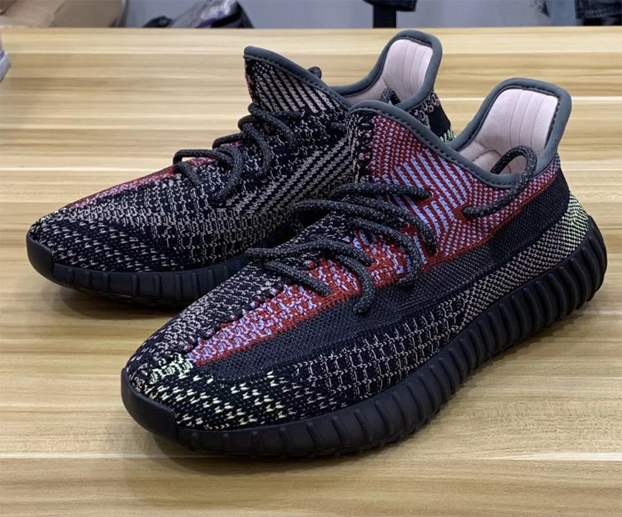 Yeezy 350,Yeezy 都说年底这两双 Yeezy 350 丑,但估计还是会「真香」... Yeezy 350,Yeezy 都说年底这两双 Yeezy 350 丑,但估计还是会「真香」...