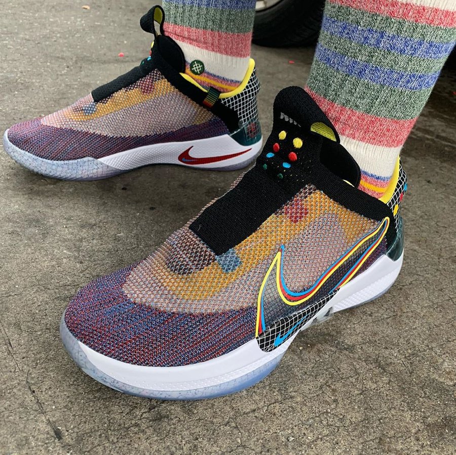 Adapt BB,Nike,上脚,AO2582-900 配色与科技同样科幻!自动系带 Adapt BB 新配色上脚图来了 Adapt BB,Nike,上脚,AO2582-900 配色与科技同样科幻!自动系带 Adapt BB 新配色上脚图来了