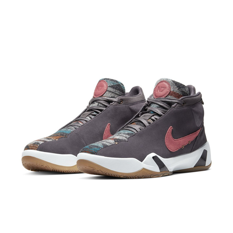 Nike,Zoom Heritage,N7 外表华丽性能不俗!这双 Zoom Heritage N7 你打几分? Nike,Zoom Heritage,N7 外表华丽性能不俗!这双 Zoom Heritage N7 你打几分?