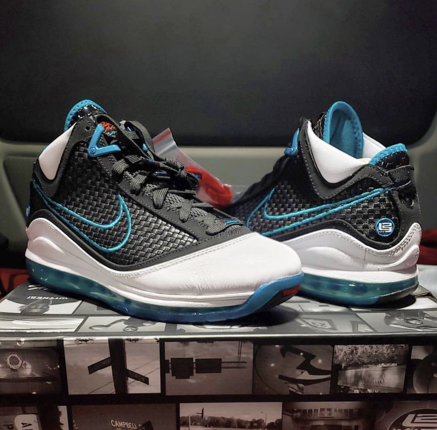 Nike,LeBron 7,CU5133-100,发售 元年鞋盒回归!LeBron 7 实物首次曝光,本月底发售 Nike,LeBron 7,CU5133-100,发售 元年鞋盒回归!LeBron 7 实物首次曝光,本月底发售