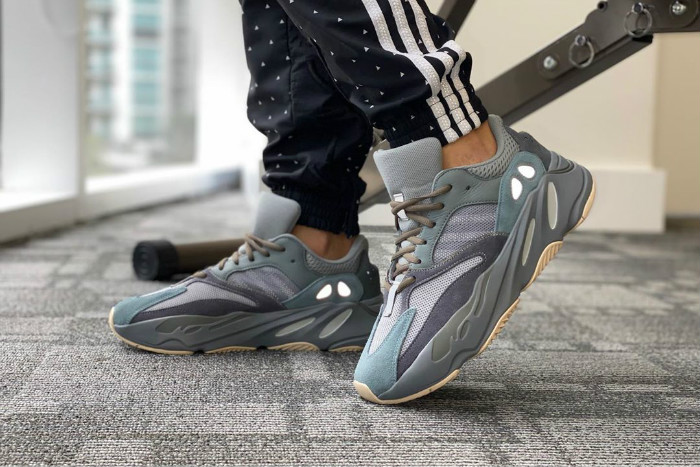 Yeezy Boost 700,adidas,Yeezy,T 最新上脚图曝光!Yeezy 700 新品跳票了! Yeezy Boost 700,adidas,Yeezy,T 最新上脚图曝光!Yeezy 700 新品跳票了!
