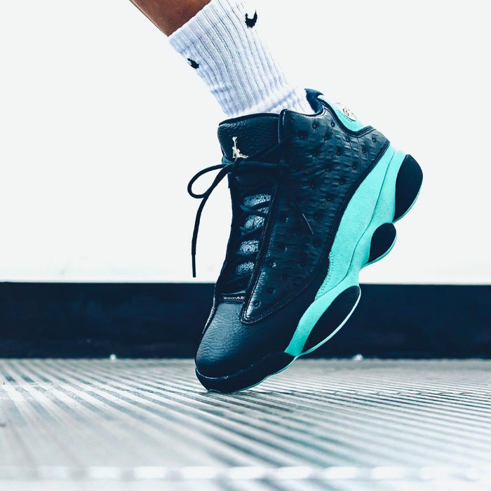 Air Jordan 13,AJ13,Island Gree 上脚效果首次曝光!鳄鱼纹 + 蒂芙尼色的 AJ13 可真够「野」 Air Jordan 13,AJ13,Island Gree 上脚效果首次曝光!鳄鱼纹 + 蒂芙尼色的 AJ13 可真够「野」