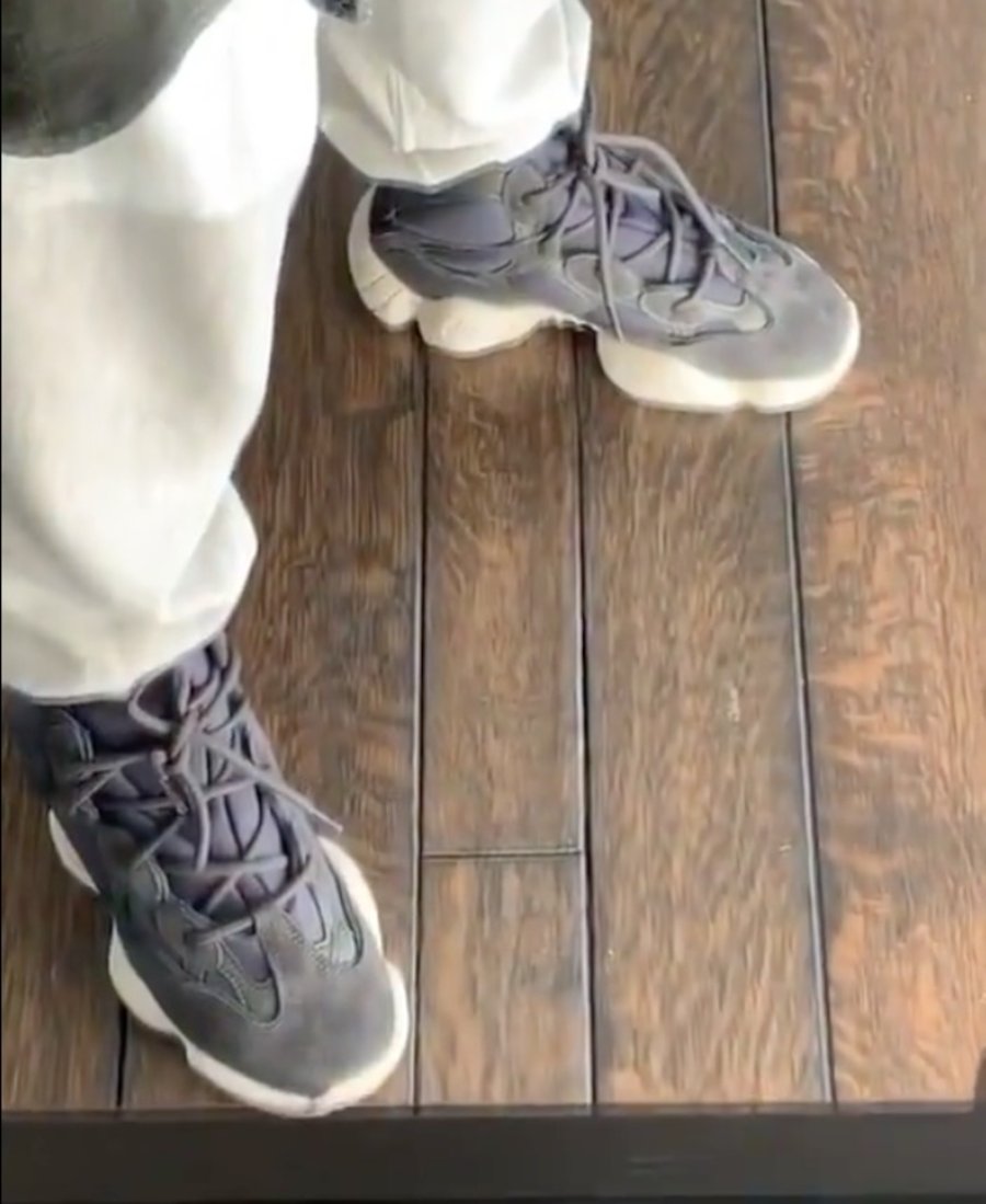 Yeezy 500,Yeezy,发售 卡戴珊大姐率先上脚曝光!高帮 Yeezy 500 High 年底发售 Yeezy 500,Yeezy,发售 卡戴珊大姐率先上脚曝光!高帮 Yeezy 500 High 年底发售