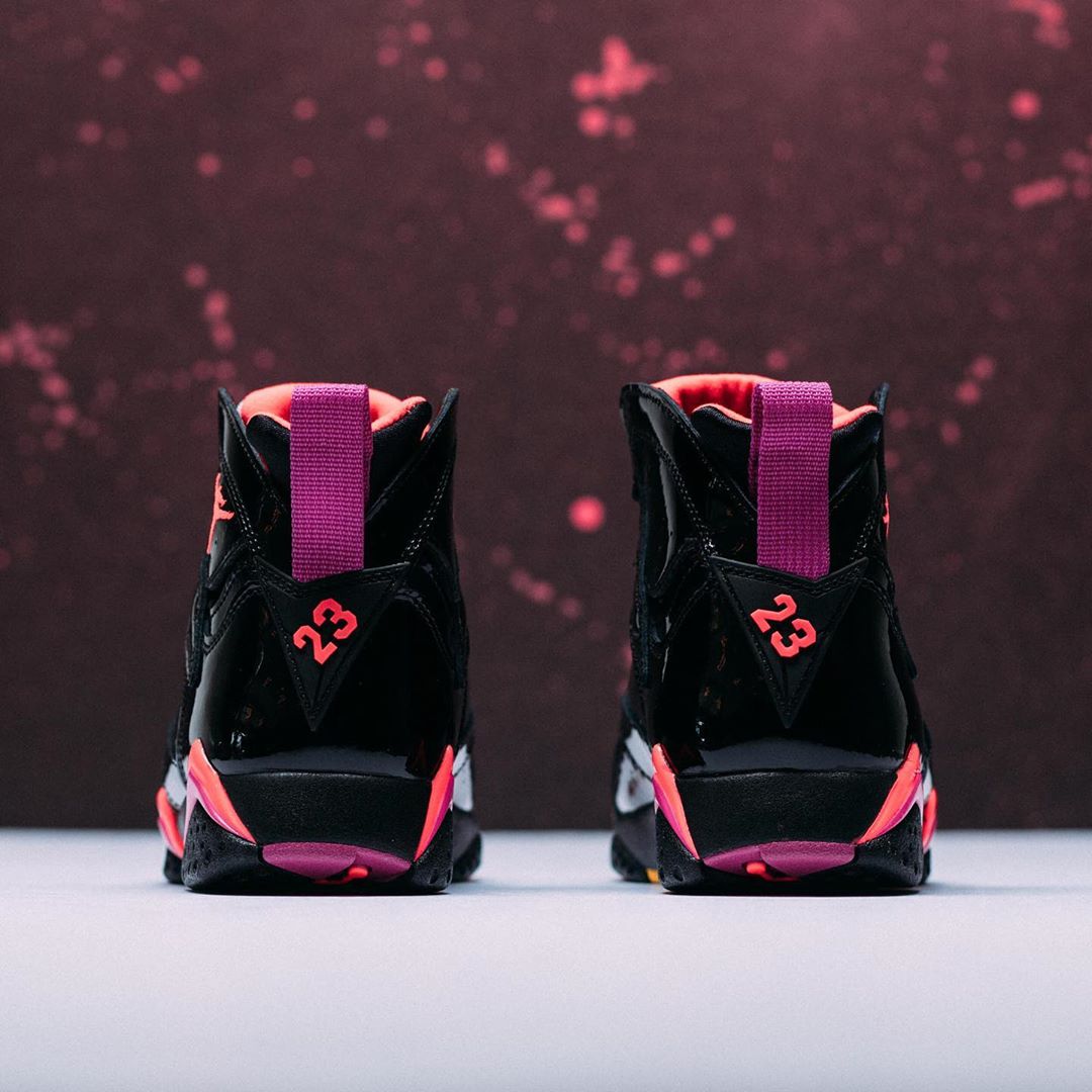 Air Jordan 7,AJ7,WMNS,313358-0 官网链接已出!炫彩万圣节 Air Jordan 7 周四发售! Air Jordan 7,AJ7,WMNS,313358-0 官网链接已出!炫彩万圣节 Air Jordan 7 周四发售!