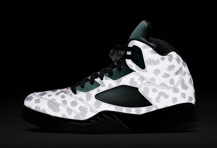 AJ5,AJ,Air Jordan 5,Island Gre 鞋面暗藏玄机!「雪豹」AJ5 官网预告正式释出! AJ5,AJ,Air Jordan 5,Island Gre 鞋面暗藏玄机!「雪豹」AJ5 官网预告正式释出!