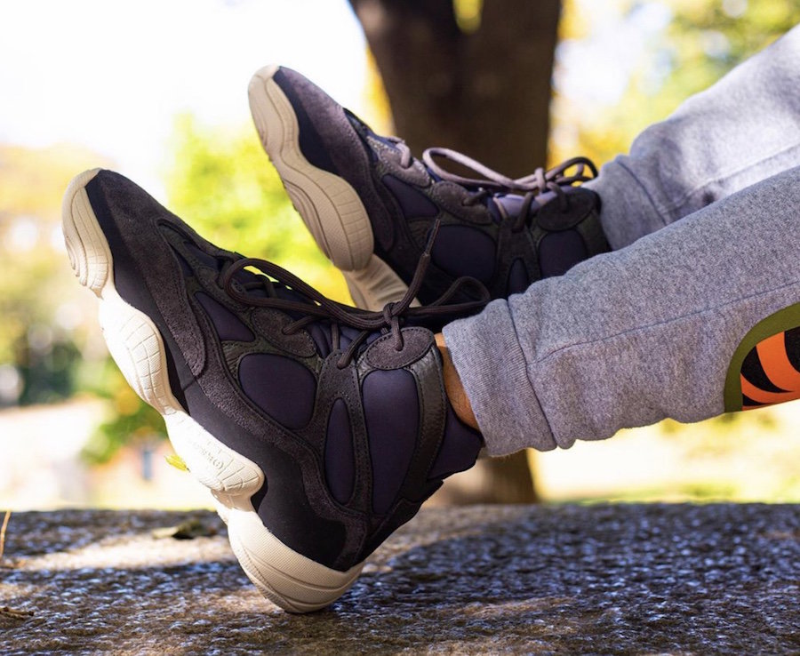 Yeezy 500,上脚,发售,明星,adidas,FW49 专为秋冬打造!高帮版 Yeezy 500 完整上脚图来了!下月发售! Yeezy 500,上脚,发售,明星,adidas,FW49 专为秋冬打造!高帮版 Yeezy 500 完整上脚图来了!下月发售!