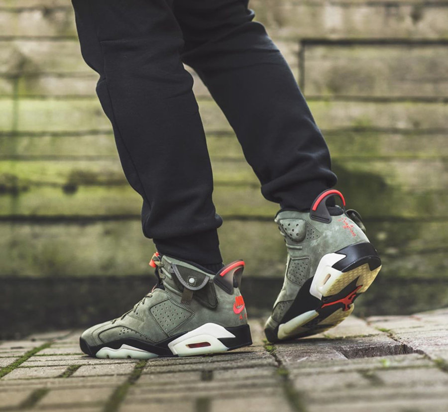 AJ6,AJ1,Nike,Vans 10 月小编买鞋花了好几万!除了 TS x AJ6,还有这几双硬货! AJ6,AJ1,Nike,Vans 10 月小编买鞋花了好几万!除了 TS x AJ6,还有这几双硬货!