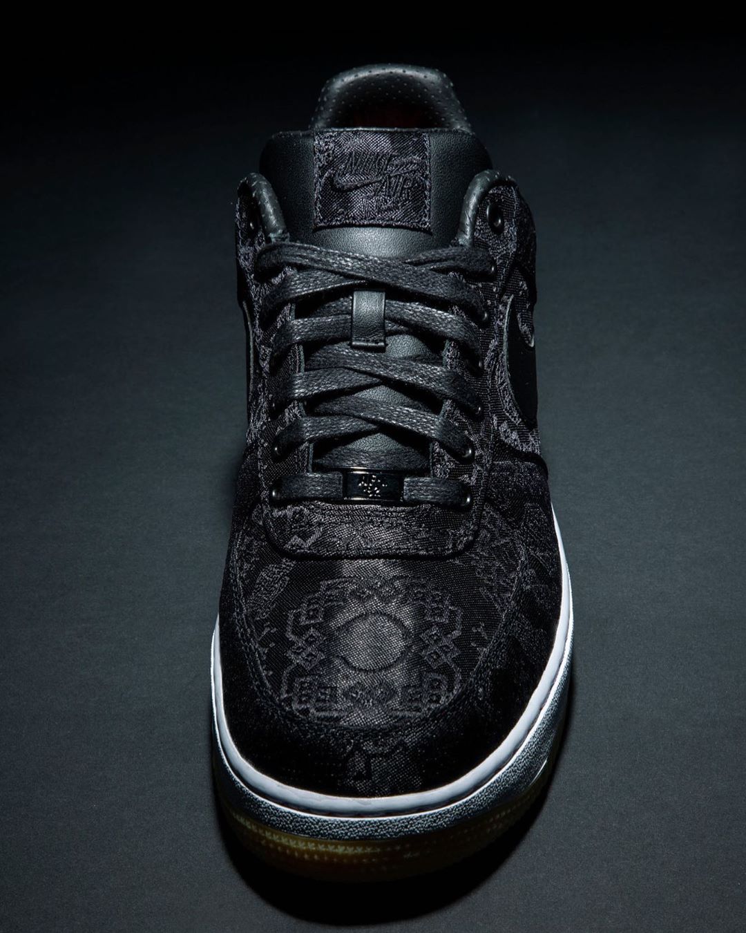 Nike,黑丝绸,陈冠希,周杰伦,闪电,Air Force 周杰伦领衔!陈冠希晒出众多好友「黑丝绸」上脚! Nike,黑丝绸,陈冠希,周杰伦,闪电,Air Force 周杰伦领衔!陈冠希晒出众多好友「黑丝绸」上脚!