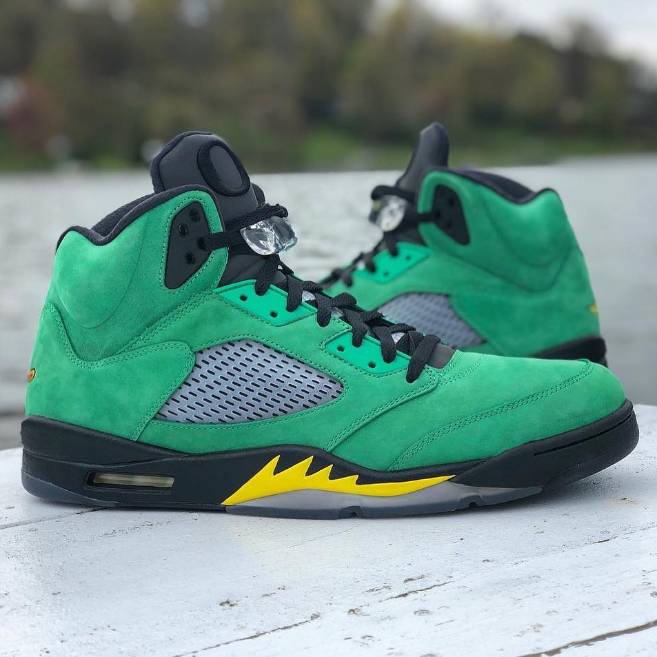 Air Jordan 5,AJ5, 神鞋中的稀有款,平均市价 6w+!俄勒冈 Air Jordan 5 可能明年登场! Air Jordan 5,AJ5, 神鞋中的稀有款,平均市价 6w+!俄勒冈 Air Jordan 5 可能明年登场!