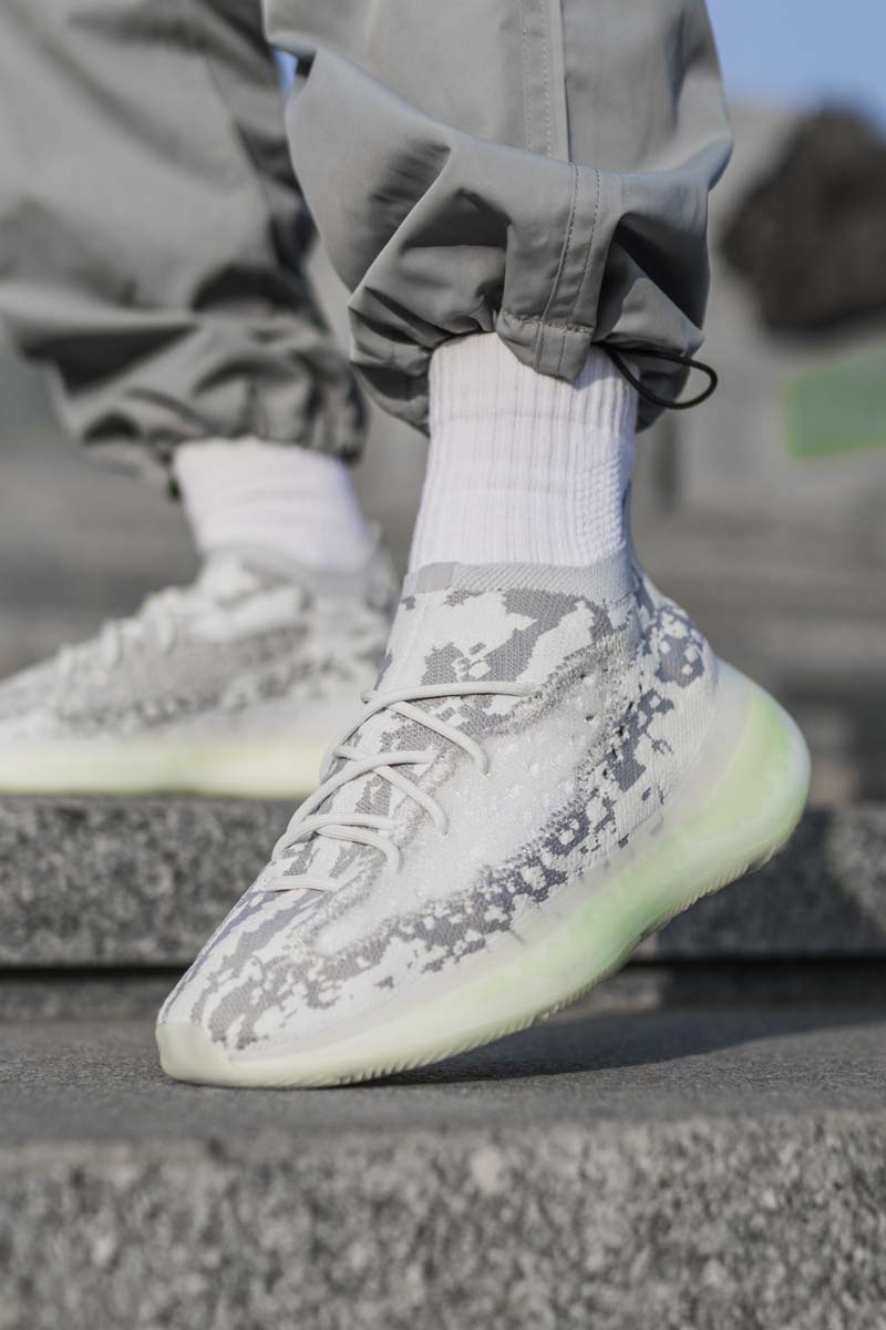 Yeezy 380,Mist,Earthly,Pepper 3 款 Yeezy 380 实物曝光!依然有超难抢的「满天星」版本 Yeezy 380,Mist,Earthly,Pepper 3 款 Yeezy 380 实物曝光!依然有超难抢的「满天星」版本