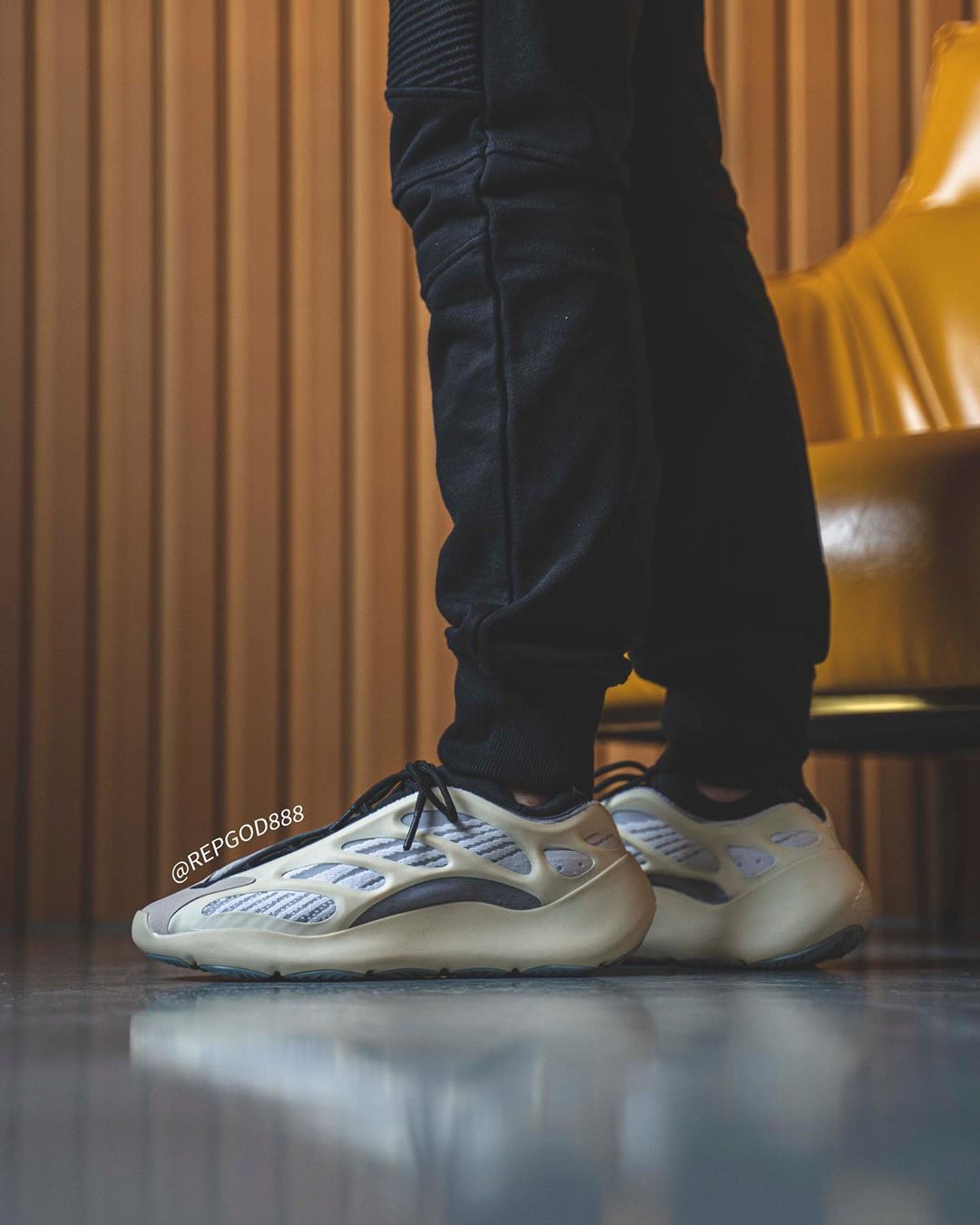 Yeezy,Yeezy 700 V3,FW4980,发售,上 Yeezy 700 V3 上脚香死了!今年最期待的 Yeezy 终于要来了! Yeezy,Yeezy 700 V3,FW4980,发售,上 Yeezy 700 V3 上脚香死了!今年最期待的 Yeezy 终于要来了!