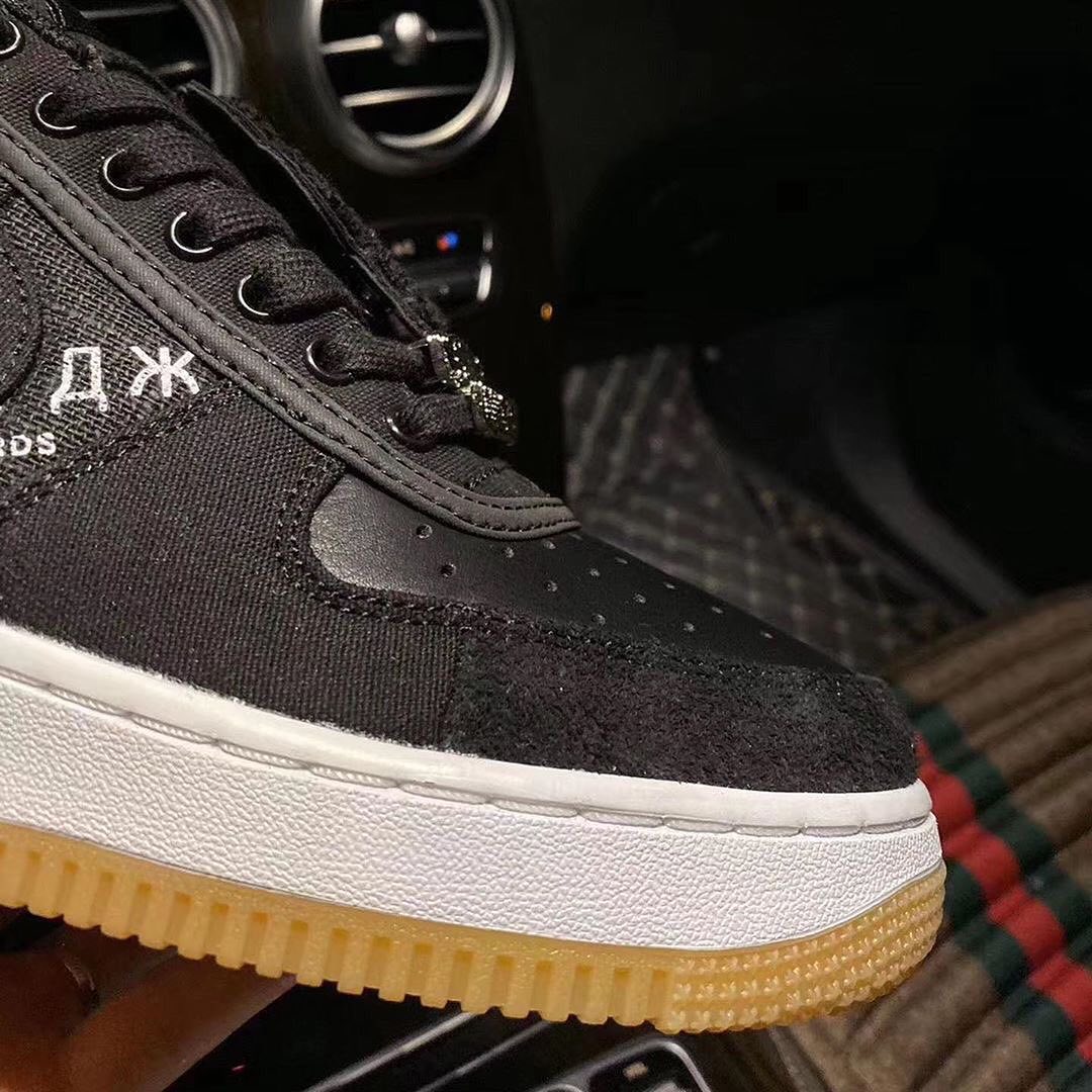 Travis Scott,Air Force 1,AF1,发 Travis Scott x Nike 再曝大招!这双 AF1 新品比黑丝绸还炸! Travis Scott,Air Force 1,AF1,发 Travis Scott x Nike 再曝大招!这双 AF1 新品比黑丝绸还炸!