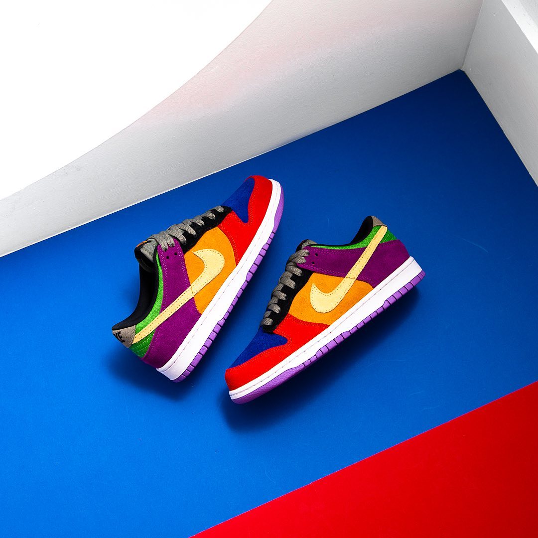 Nike,Dunk Low,Viotech,发售 上脚彩蛋 Dunk Low!周杰伦怎么每天都有新鞋穿... Nike,Dunk Low,Viotech,发售 上脚彩蛋 Dunk Low!周杰伦怎么每天都有新鞋穿...