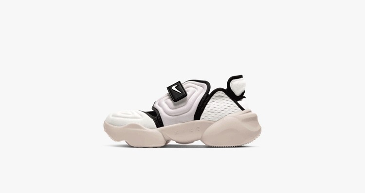 Nike,Air Aqua Rift 23 年前的设计原来这么时髦!Nike Air Aqua Rift 即将发售! Nike,Air Aqua Rift 23 年前的设计原来这么时髦!Nike Air Aqua Rift 即将发售!