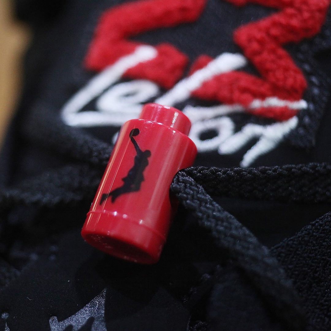Nike,Kyrie 6,Concepts,LeBron 1 本周发售提醒!欧文联名、反转熊猫、今年首款 Yeezy 都要来了! Nike,Kyrie 6,Concepts,LeBron 1 本周发售提醒!欧文联名、反转熊猫、今年首款 Yeezy 都要来了!