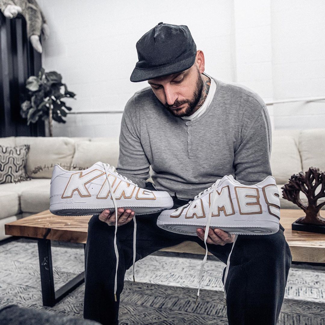 CPFM,AF1,Air Force 1,Nike,cact 詹姆斯生日专属!顶级定制款 AF1 “King James” 太帅了! CPFM,AF1,Air Force 1,Nike,cact 詹姆斯生日专属!顶级定制款 AF1 “King James” 太帅了!