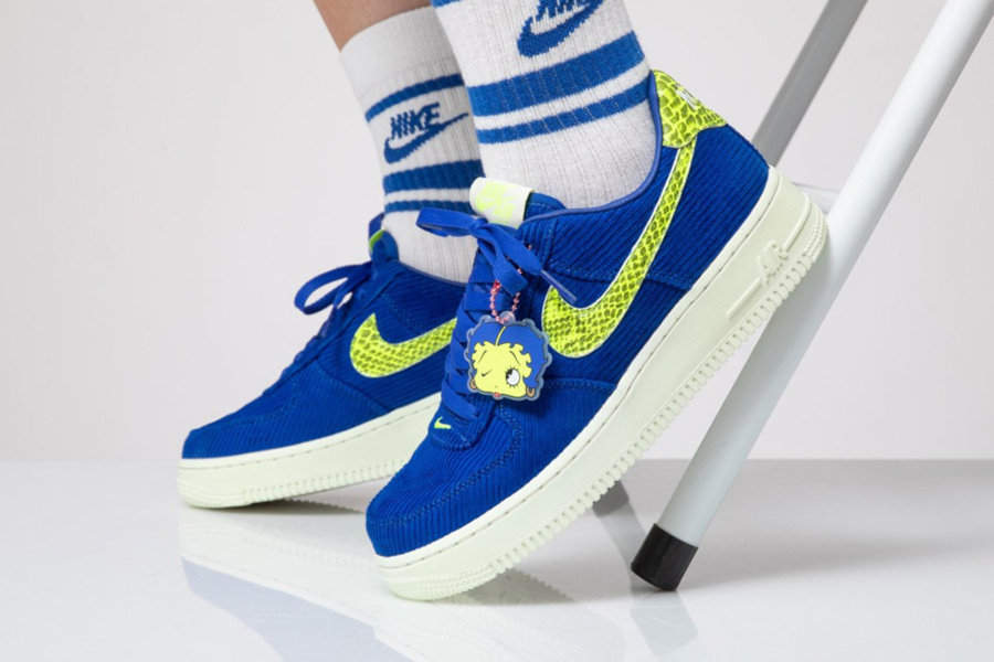 Nike,adidas 最便宜换勾!抄底价 UB!600 元以内必买球鞋!最低才 200 多! Nike,adidas 最便宜换勾!抄底价 UB!600 元以内必买球鞋!最低才 200 多!