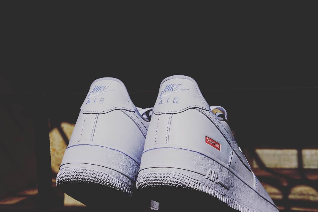 Supreme,AF1,Air Force 1,CU9225 Supreme x AF1 最新实物图曝光!网友:这双鞋我自己也能做... Supreme,AF1,Air Force 1,CU9225 Supreme x AF1 最新实物图曝光!网友:这双鞋我自己也能做...