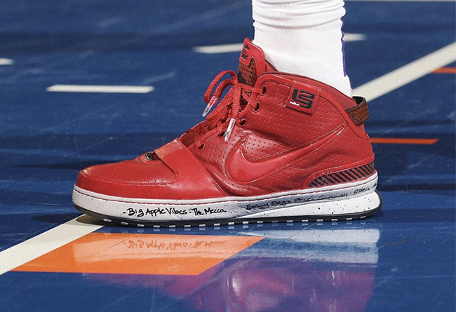 LeBron 6,Nike,明星,上脚,詹姆斯 有望复刻?!詹姆斯再度上脚 LeBron 6!场下鞋款也有看点! LeBron 6,Nike,明星,上脚,詹姆斯 有望复刻?!詹姆斯再度上脚 LeBron 6!场下鞋款也有看点!