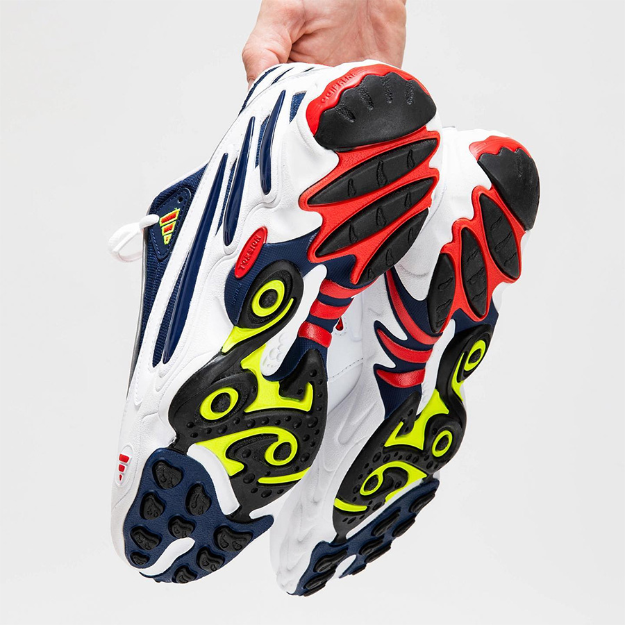 FYW 98,adidas 天足玩家的福音!这双 adidas FYW 98 像极了 Yeezy 700 FYW 98,adidas 天足玩家的福音!这双 adidas FYW 98 像极了 Yeezy 700