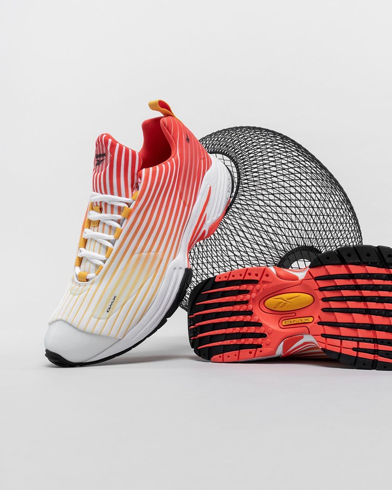 Reebok,DMX Thrill,Vivid Orange 阔别 20 年后首度回归!这双 DMX 跑鞋绝对让你过目不忘! Reebok,DMX Thrill,Vivid Orange 阔别 20 年后首度回归!这双 DMX 跑鞋绝对让你过目不忘!