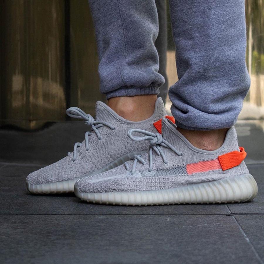 adidas,Yeezy Boost 350 V2,Tail Yeezy 350 V2 全新欧限定「新灰橙」上脚!预计将于下周发售! adidas,Yeezy Boost 350 V2,Tail Yeezy 350 V2 全新欧限定「新灰橙」上脚!预计将于下周发售!