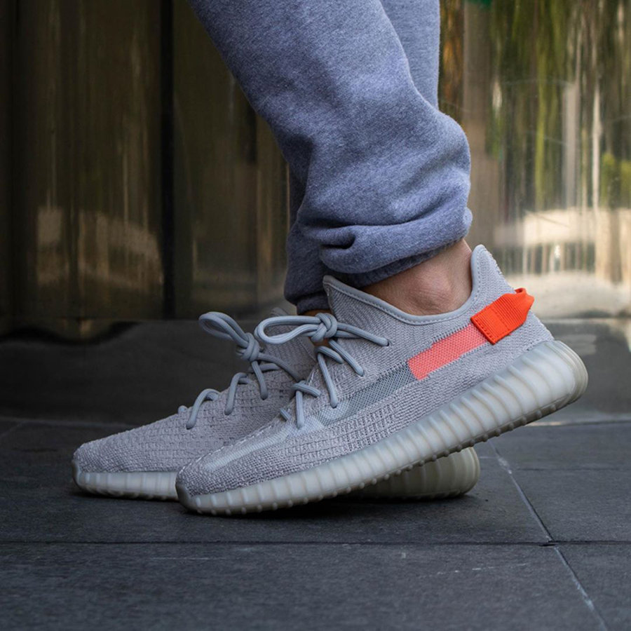 adidas,Yeezy Boost 350 V2,Tail Yeezy 350 V2 全新欧限定「新灰橙」上脚!预计将于下周发售! adidas,Yeezy Boost 350 V2,Tail Yeezy 350 V2 全新欧限定「新灰橙」上脚!预计将于下周发售!