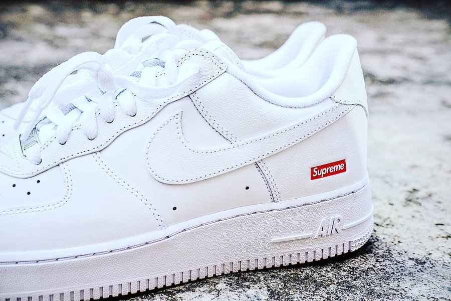 Supreme,Nike,Air Force 1 Low,C 字母哥提前上脚!Supreme x Air Force 1 的隐藏细节原来是... Supreme,Nike,Air Force 1 Low,C 字母哥提前上脚!Supreme x Air Force 1 的隐藏细节原来是...